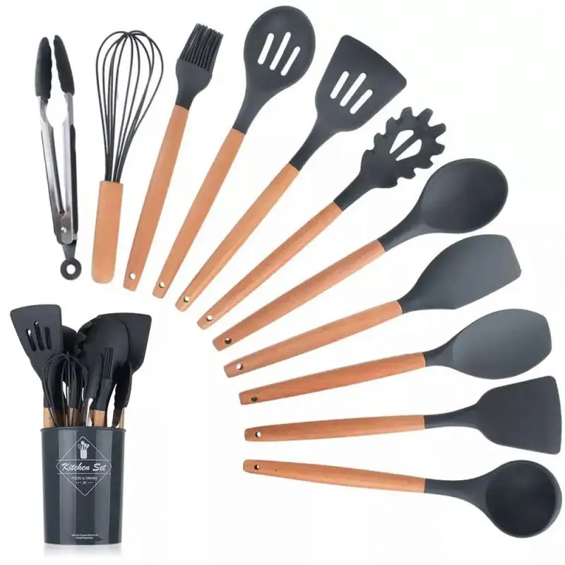 2023 New Hot Sale Plastic Maker Machine 12 In 1 Manual Silicone Maker wholesale green kitchen utensil