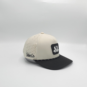 Casquette de baseball sportive en polyester de haute qualité, imperméable, à 5 panneaux, avec logo en patch de caoutchouc personnalisé, découpe laser et trous, avec cordon, vente en gros - Product Image 2