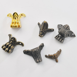 Antique-style New Chinese Zinc Alloy Decorative Feet for Wooden Box Base in Gold Bronze Silver - Product Image 2