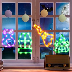 Guirnalda de Luces LED Decorativas de Halloween, Alimentadas por USB, con Calabazas Colgantes, Gatos, Sombreros de Bruja, Casas Encantadas, Ataúdes y Escobas, Decoración para Fiestas - Product Image 3