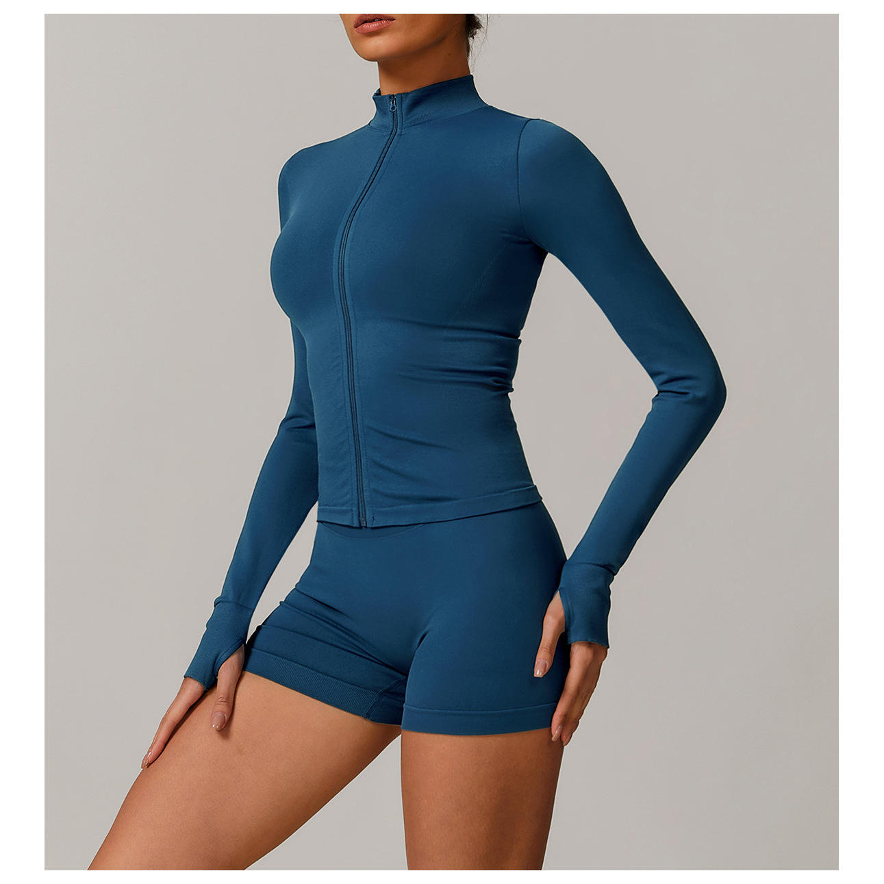 สีน้ำเงินกรมท่า