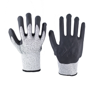 Gants enduits de nitrile de niveau usine 5 finition en micro mousse résistants aux coupures gants de sécurité pour la construction protection des mains et des bras