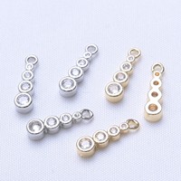 Lot de 20 breloques longues à pampilles en laiton plaqué or 14 carats avec micro-pavé de zirconiums cubiques pour la fabrication de bijoux DIY