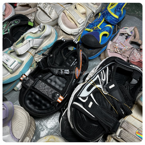 S08-1 Chaussures d'occasion pas chères pour enfants Vente en gros d'usine Sandales d'occasion pour enfants de marque chinoise en bon état en ballots - Product Image 2