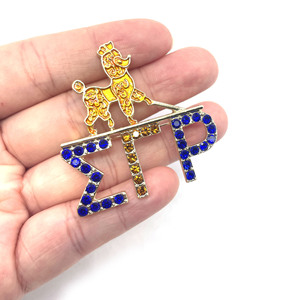 เข็มกลัดปกเสื้อสไตล์กรีกทุกชิ้นทำจากพลอยเทียมเป็นตัวอักษรซิกม่าม่าสำหรับงานแต่งงานของเด็ก - Product Image 3