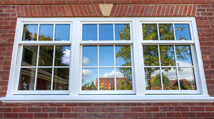 Fenêtre coulissante verticale en <span class=keywords><strong>PVC</strong></span>, simple ou <span class=keywords><strong>double</strong></span> battant, avec écran en verre trempé, insonorisée, pour villa et hôtel - Product Image 2