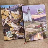 Carnet créatif de style rétro avec pages colorées illustrées de monuments architecturaux européens, reliure artistique à fil, couverture rigide, cadeau