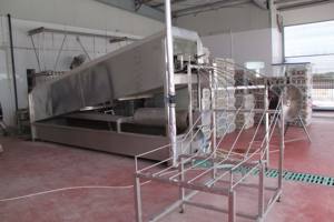 Machine automatique de nettoyage de cages à volailles, machine à laver les poulaillers en plastique, lave-caisses - Product Image 6