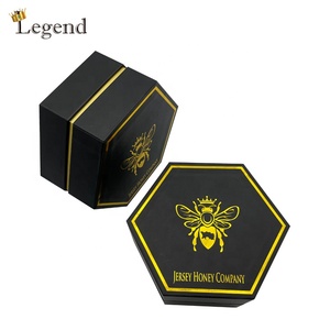 Coffret Cadeau Hexagonal <span class=keywords><strong>de</strong></span> Luxe Noir et Or, Boîte Rigide Vide avec Pot en Verre Hexagonal Transparent pour <span class=keywords><strong>Miel</strong></span>, <span class=keywords><strong>Dattes</strong></span>, Noix, Café, Logo Personnalisé - Product Image 4
