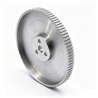 Poulie de distribution à disque de grand diamètre usinée CNC de précision avec moyeu de montage pour systèmes de contrôle de mouvement rotatif