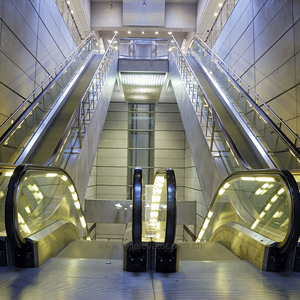 Escalera mecánica comercial exterior interior <span class=keywords><strong>de</strong></span> fábrica <span class=keywords><strong>de</strong></span> China FUJI con Vvvf y parada <span class=keywords><strong>de</strong></span> arranque automático - Product Image 1