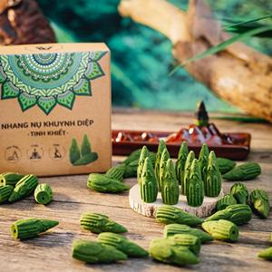 Cônes d'encens naturels, écologiques et faits à la main aux herbes, à refoulement, longue durée, à base de poudre de noix de savon, pour la méditation - Product Image 1