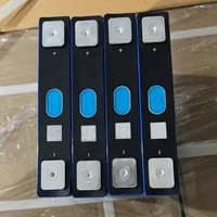 LF50F 50Ah 3.2V LiFePo4 Grade A Cellule prismatique 3.2V 50Ah Batterie LFP rechargeable pour système d'énergie solaire véhicule