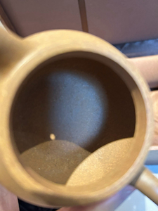 <span class=keywords><strong>ชุด</strong></span>กาน้ำชาพรีเมียมแบบดั้งเดิมของจีน ยี่ซิง ซีซา ปันหู ทำจากดินดวนนี ทนทาน ผลิตด้วยมือ พร้อมถ้วย 4 ใบ บรรจุในกล่องของขวัญ - Product Image 3