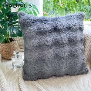 Nordique minimaliste lumière luxe <span class=keywords><strong>lapin</strong></span> ciseaux grille taie d'oreiller couverture en peluche <span class=keywords><strong>lapin</strong></span> cheveux luxe crème Style oreiller housse de coussin - Product Image 5