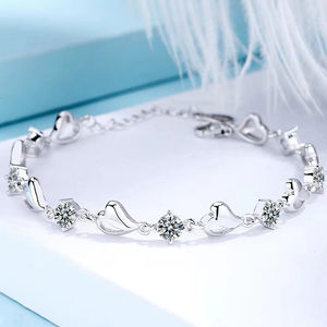 Sıcak satış Trendy gümüş beyaz kalp zarif Charm parti hediyeler sıcak off-the-basın mozanit bilezik bilezik - Product Image 5