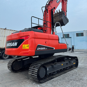 รถขุดไฮดรอลิกตีนตะขาบ Caterpillar DX225LCA น้ำหนักใช้งาน 29 ตัน สีแดง รุ่นมือสอง ปี 2024 กำลัง 123 กิโลวัตต์ ความจุบุ้งกี๋ 1.0 ลูกบาศก์เมตร - Product Image 4