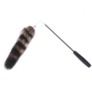 Giocattoli per gatti con vera <span class=keywords><strong>coda</strong></span> <span class=keywords><strong>di</strong></span> volpe e canna da pesca divertenti bambole per animali domestici accessori <span class=keywords><strong>di</strong></span> peluche per indumenti da tappezzeria per Auto direttamente dalla fabbrica - Product Image 2