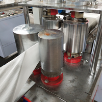Machine automatique de fabrication de papier mouchoir, ligne de production de serviettes en papier à 2 couleurs avec impression, pliage, découpe, gaufrage et emballage