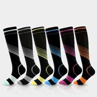 Chaussettes de compression sportives personnalisées avec logo pour la course à pied, le football, le cyclisme, chaussettes de compression graduée pour hommes et femmes