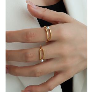 Anillos o Alianzas de Boda de Acero Inoxidable Chapado en Oro de 18K de Alta Calidad, Clásicos y Sencillos, con Circonita, para Mujer - Product Image 5