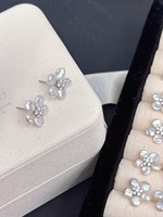 Zertifizierte 925 Silber Natürliche Süßwasser-Keshi-Blütenblatt-Perlen Ohrstecker für Damen Unregelmäßige Edelsteine Blumenmädchen-Stil Feiner Schmuck