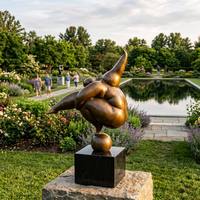 Monument en bronze abstrait personnalisé de gymnaste, statue de luxe avant-gardiste pour hall de villa, taille sur mesure