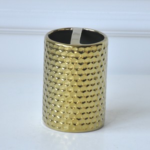 ชุดอุปกรณ์ห้องน้ำเซรามิกโรงแรมเจียซุ่น ชุดหรูหราเคลือบทอง 6 ชิ้น ที่จ่ายสบู่เหลว กระป๋องใส่ของ ถังขยะ - Product Image 3