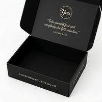 Boîte cadeau de luxe avec logo personnalisé, boîte en carton noir, emballage rigide magnétique, vente en gros pour bijoux, montres, cosmétiques