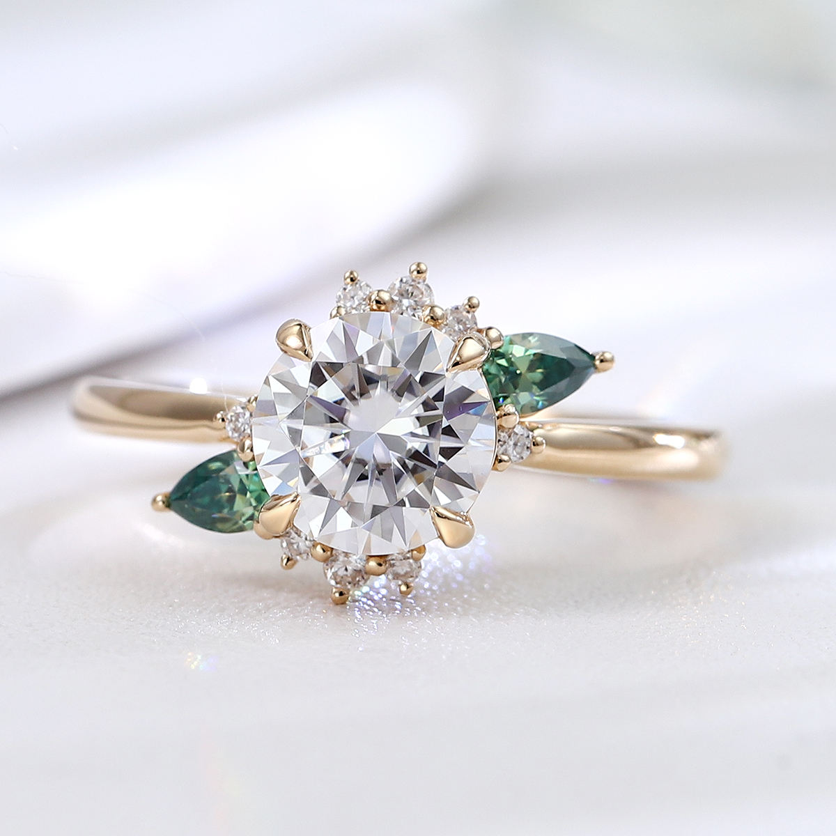 แหวนโมอิสซาไนต์ทองแท้ 14K