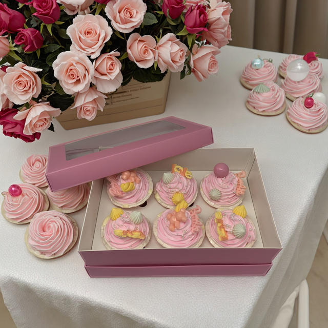 Popular 6-Cupcakes White Paper Bakery Boxes with PVC Window Matt Lamination UV Coating Embossing Printing for Cake Display