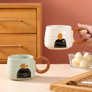 도매 귀여운 수제 유리 도자기 커피 머그 400ml 손잡이와 새로운 디자인 재사용 세라믹 찻잔 머그잔