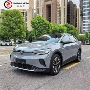Volkswagen ID.4 CROZZ PURE Edition <span class=keywords><strong>2022</strong></span> d'occasion, trè<span class=keywords><strong>s</strong></span> demandée, intérieur clair, autonomie standard, <span class=keywords><strong>prix</strong></span> avantageux, véhicule électrique - Product Image 1
