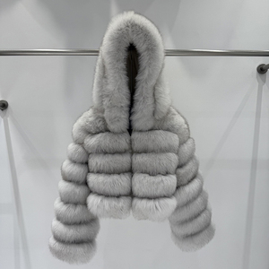 Vêtements d'extérieur pour femmes à la mode vente en gros de veste de fourrure véritable à poils courts respirants renard - Product Image 1