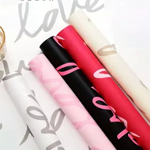 2024 New Design Floral Waterproof Plastic Bouquet Korean Packaging Paper Gift Flower Print Wrapping Paper