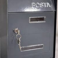 Boîte aux lettres murale en métal verrouillable et étanche POSTA pour extérieur, maison, appartement, avec fente pour carte nominative