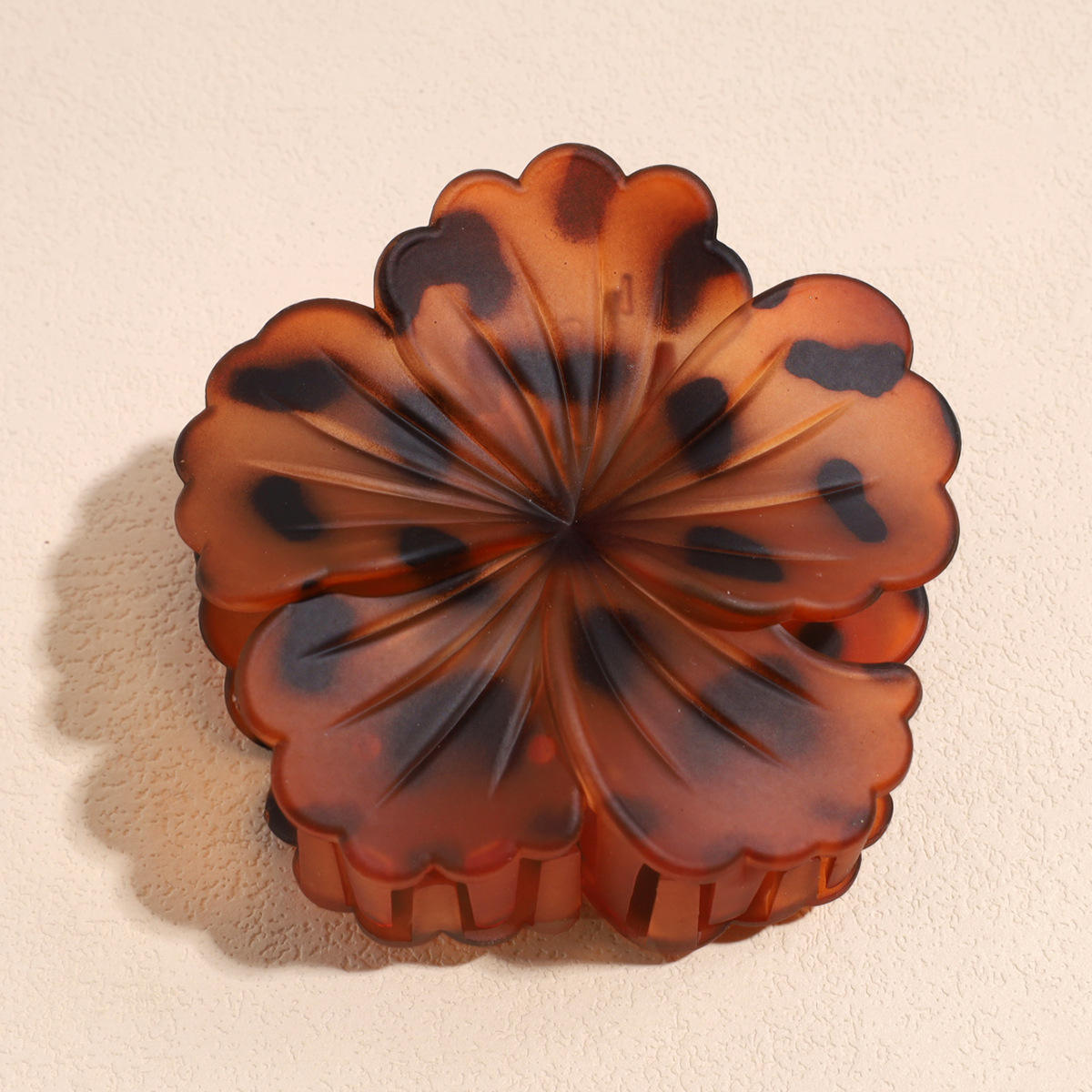 สีน้ำตาล