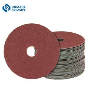 Fabriekshoge kwaliteit OEM 4 4,5 inch 100mm P24-120 aluminiumoxide siliciumcarbide vezelschijf medium hoge prestaties op maat gemaakt - Product Image 1