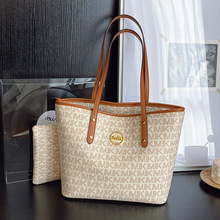 Ensemble <span class=keywords><strong>Sac</strong></span> à <span class=keywords><strong>Main</strong></span> et Pochette 2025 pour Femme – <span class=keywords><strong>Sac</strong></span> Fourre-Tout de Luxe Imprimé Grande Capacité pour Dames – <span class=keywords><strong>Sac</strong></span> à Bandoulière Tendance - Product Image 3