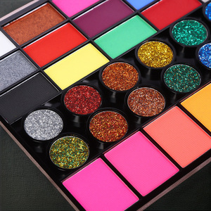 Kit de Maquillage Facial Professionnel 42 Couleurs Activé pour le Corps, Peinture Corporelle à Base d'Eau pour Cosplay et Halloween - Product Image 5