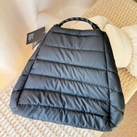 Sac fourre-tout pliable transfrontalier haut de gamme, grande capacité, léger, à porter à l'épaule, tendance mode, pour l'hiver 2025, à ouverture large