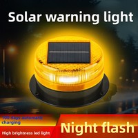 Feu de signalisation de sécurité nocturne à LED magnétique solaire pour camions et engins de chantier