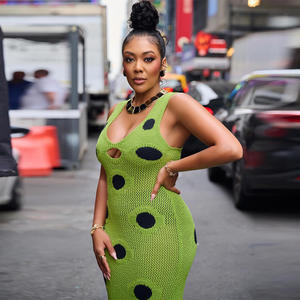 A10558 Migugarment Nuovo <span class=keywords><strong>Abito</strong></span> Casual da Donna Alla Moda con Nappe e Dettagli a Pois Neri, Maxi <span class=keywords><strong>Abito</strong></span> in Maglia, Saldi Estate 2025 - Product Image 3