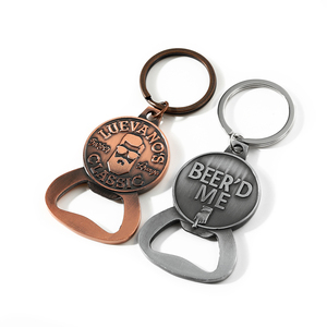 Móc Khóa Phẳng Kim Loại Mini Dập Nổi Logo Tùy Chỉnh Dụng Cụ Mở Chai - Product Image 3