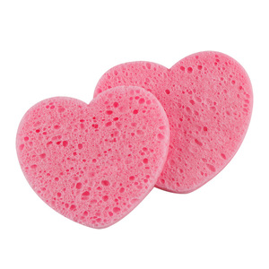Esponja Facial de Pulpa de Madera Natural y Algodón, en Forma de Corazón, Rosa, Suave y Delicada para Lavar la Cara - Product Image 5