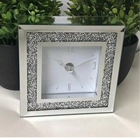 Jam meja vertikal kaca berlian wajah tunggal Modern Skandinavia jam meja desain kreatif sederhana tenang dioperasikan baterai kecil untuk