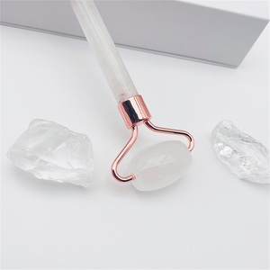 Masajeador Facial Gua Sha Personalizado de Cuarzo Rosa y Jade con Caja de Empaque - Product Image 6