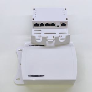 Vente directe d'usine 5 ports 1 entrée 4 sorties boîtier étanche 10/100Mbps répéteur Standard IEEE802.3 AF/AT PoE Extender - Product Image 3