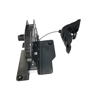 Pengangkat Ban Cadangan F81Z1A131AF untuk Ford F250 F350 F450 F550 Super Duty YC3Z1A131AA XC3Z1A131DA 2C3Z1A131AA 6C3Z1A131AA 924528 - Product Image 1