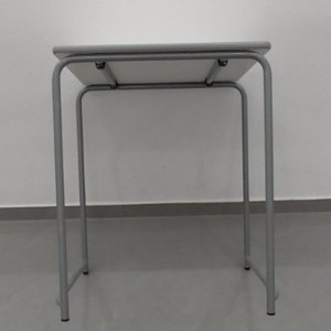 Bureau d'étudiant, table carrée 60x60x75,5 cm, plateau en plastique, mobilier scolaire durable, design minimaliste - Product Image 4